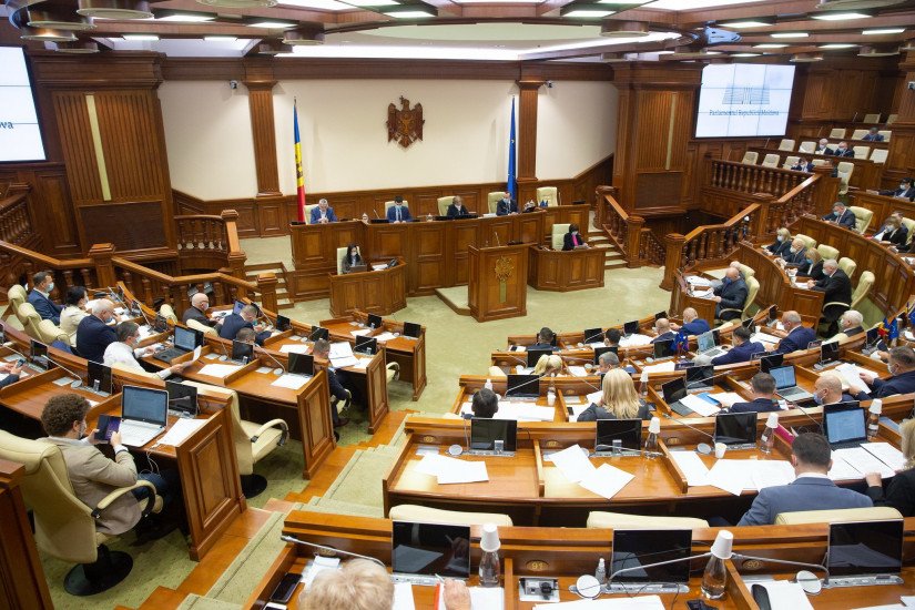 Parliament of Republic of Moldova Approves Number of Draft Laws on Monetary and Social Policy
