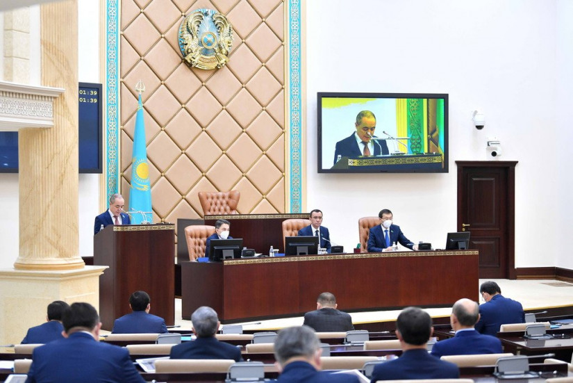 Сенаторы Республики Казахстан приняли поправки в Водный кодекс, направленные на обеспечение населения качественной питьевой водой