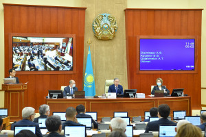 Казахстанские депутаты одобрили ратификационные законопроекты в области космической деятельности
