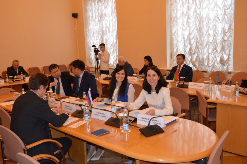 Tavricheskiy Palace Hosted Research and Practice Conference “Youth Participation in Electoral Process: Experience of IPA CIS Member Nations” 