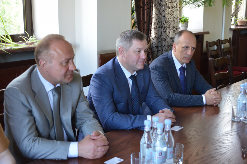 Дмитрий Кобицкий подписал соглашения о сотрудничестве с ведущими вузами Республики Армения