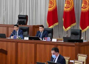 Одобрены поправки в закон о выборах Президента и депутатов Жогорку Кенеша Кыргызской Республики