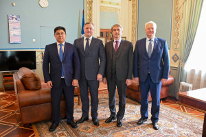 Полномочный представитель Парламента Республики Казахстан в МПА СНГ Игорь Мусалимов приступил к работе