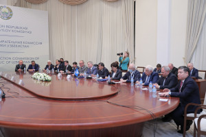 Наблюдатели от МПА СНГ встретились с вице-спикером Сената Узбекистана Содиком Сафоевым