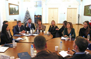 Молодые законотворцы Ленинградской области ознакомились с опытом Молодежной межпарламентской ассамблеи СНГ
