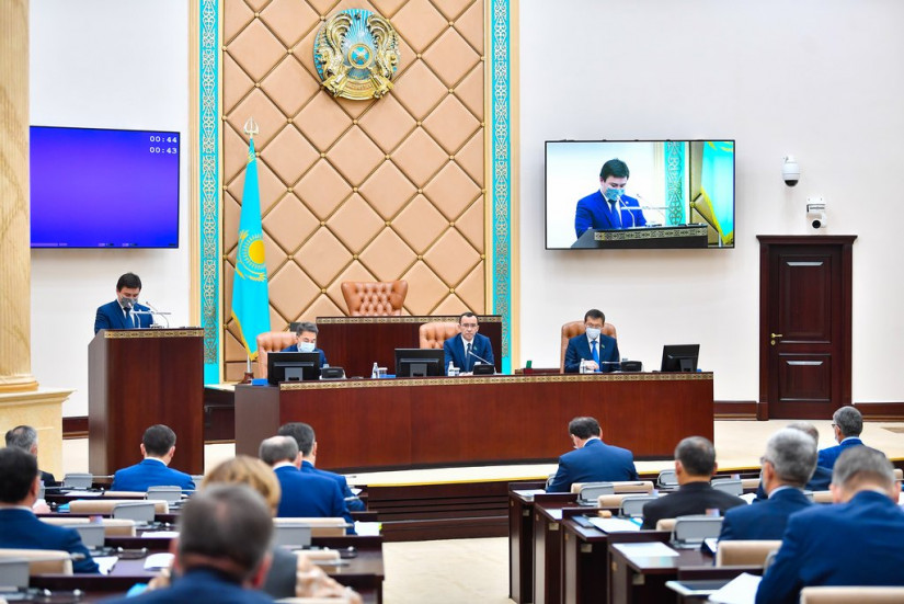Парламент Республики Казахстан принял закон о полной отмене смертной казни