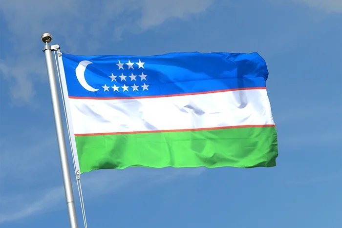 В Республике Узбекистан отмечают День принятия Государственного флага