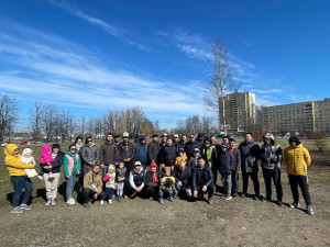 Представители кыргызской диаспоры провели весенний субботник в Санкт-Петербурге