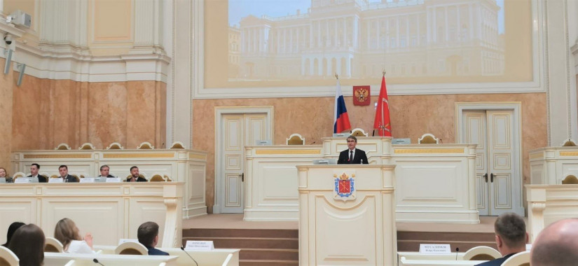 В Санкт-Петербурге прошла международная конференция по вопросам развития молодежного парламентаризма
