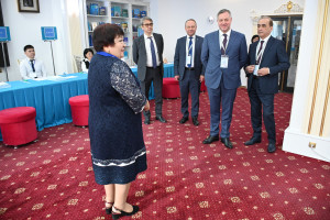 Наблюдатели от МПА СНГ присутствовали при открытии участков на референдуме в Республике Казахстан