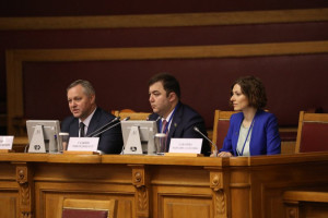 Parliamentarians Discussed Role of Youth in Preserving CIS Cultural Heritage