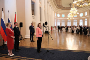 В Таврическом дворце торжественно отметили День Государственного флага России