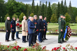 Секретариат Совета МПА СНГ почтил память жертв блокады Ленинграда