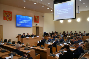 16 вузов из шести стран СНГ приняли участие в дискуссии о правовом просвещении молодежи и ее участии в выборах