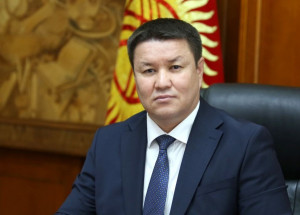 Талант Мамытов сложил с себя полномочия спикера парламента Кыргызстана