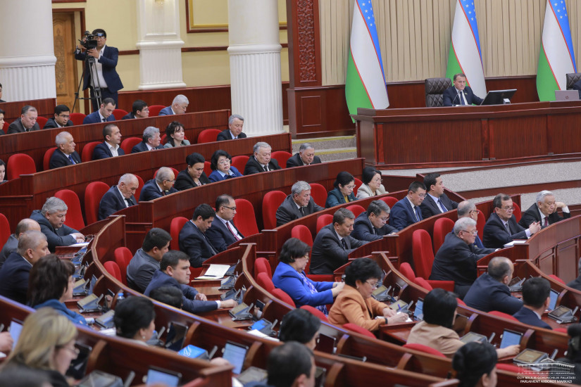 Референдум по обновлению Конституции назначен в Узбекистане на 30 апреля 2023 года