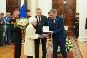 Дмитрий Кобицкий принял участие в церемонии награждения почетных граждан Санкт-Петербурга 