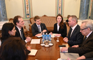 Состоялась встреча Дмитрия Кобицкого и главы региональной делегации МККК в России и Беларуси Бориса Мишеля