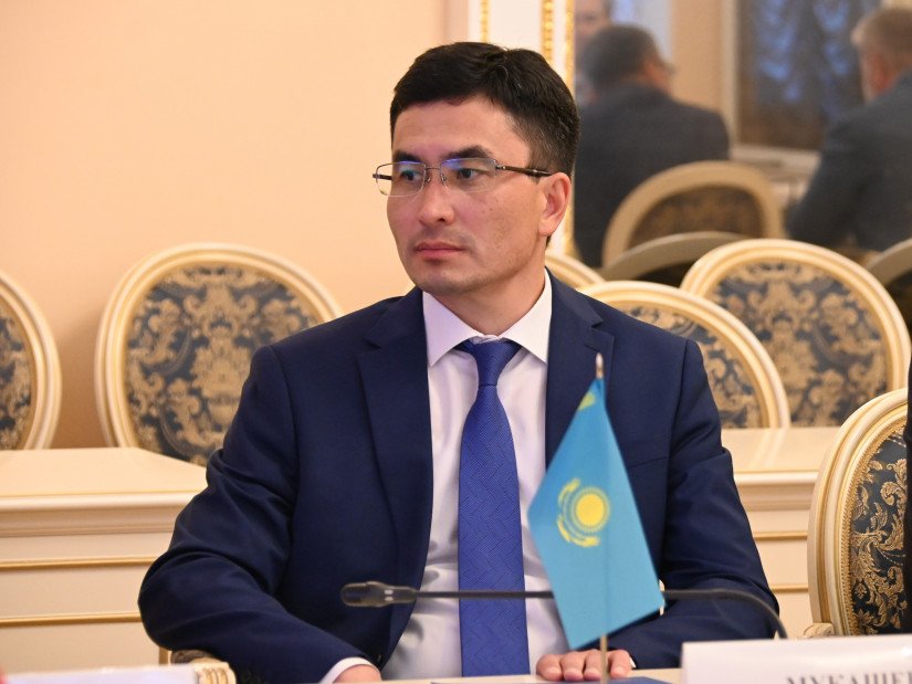 Ashat Mukashev Appointed Plenipotentiary Representative of Parliament of Republic of Kazakhstan at IPA CIS