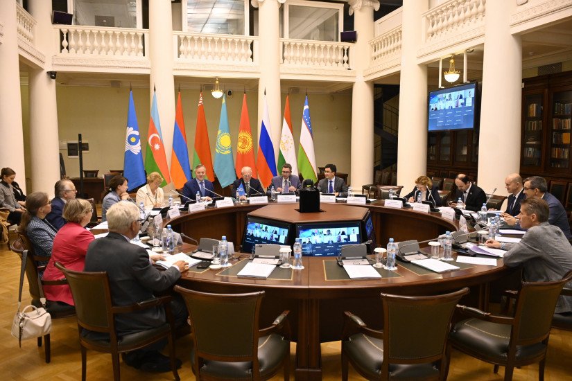 Commonwealth Experts Considered Tax Regulation and Platform Work Issues