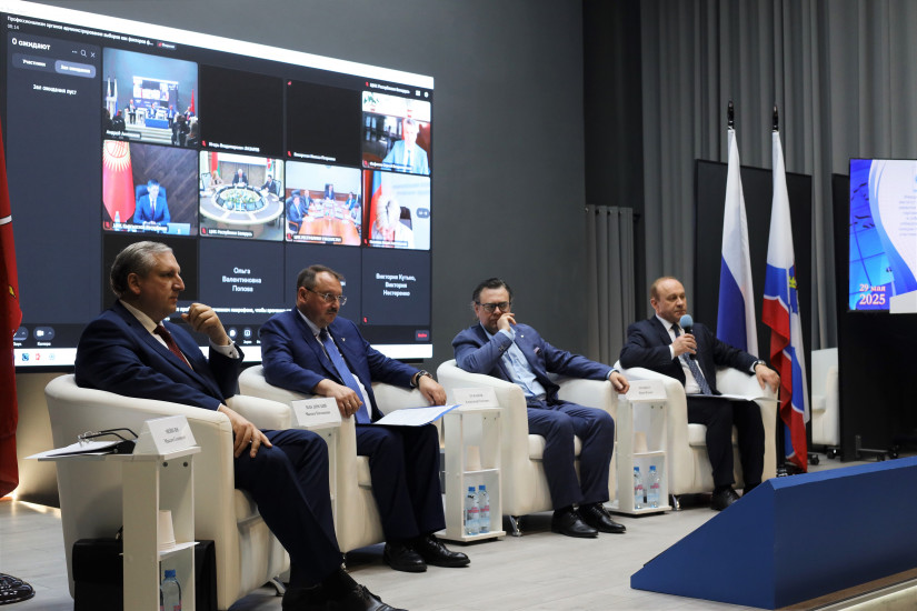 Профессионализм избиркомов как фактор формирования доверия к институту выборов обсудили на круглом столе 
