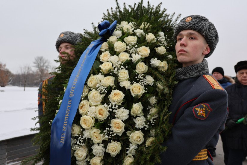Mourning Ceremony Held Piskaryovskoye Memorial 82nd Anniversary Liberation Leningrad Blockade
