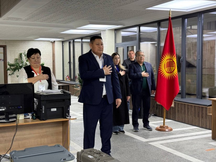 Presidential Elections in Kyrgyz Republic to Take Place on 27 January Presidential Elections in Kyrgyz Republic to Take Place on 27 January