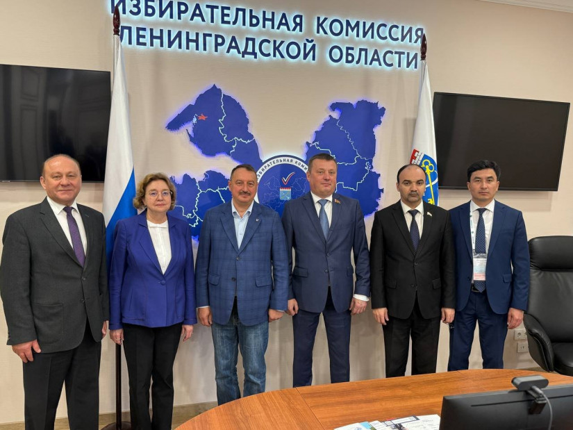 Международные наблюдатели от МПА СНГ провели встречу в Избиркоме Ленинградской области Международные наблюдатели от МПА СНГ провели встречу в Избиркоме Ленинградской области