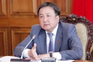 Председатель Жогорку Кенеша Кыргызской Республики Асилбек Жээнбеков подвел итоги работы V сессии Парламента