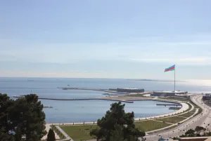 В Азербайджанской Республике отмечают День независимости