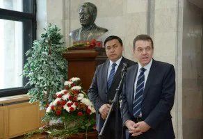 «Российские ученые об эпосе Манас» - научная конференция прошла в Санкт-Петербурге