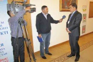 Работа международных наблюдателей в Алматы и Алматинской области вызвала большой интерес представителей СМИ