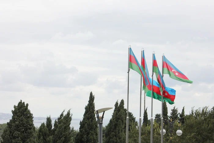 В Азербайджанской Республике отмечают День Государственного флага