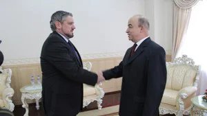 Председатель Маджлиси намояндагон Республики Таджикистан встретился с послом Республики Молдова в Душанбе