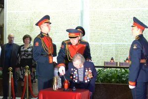 Частица Вечного огня из Кишинева была доставлена в Санкт-Петербург