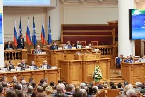В Таврическом дворце прошло пленарное заседание VII Невского международного экологического конгресса