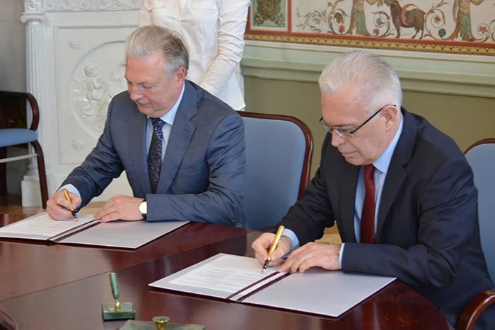 Подписано соглашение о сотрудничестве между Секретариатом Совета МПА СНГ и СПбГЭУ