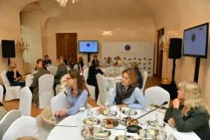 Вне основной программы в рамках Евразийского женского форума прошли четыре  «круглых» стола