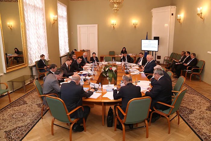Заседание Постоянной комиссии МПА СНГ по политическим вопросам и международному сотрудничеству состоялось в Петербурге