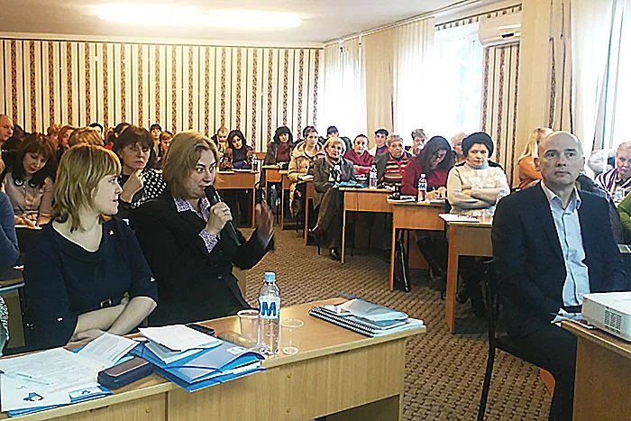 В Республике Молдова прошел круглый стол, посвящений работе с молодыми избирателями