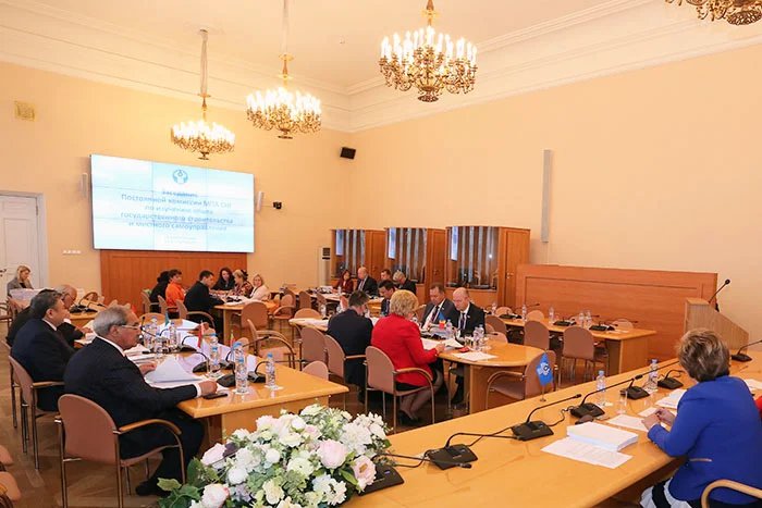 В Таврическом дворце прошло заседание Постоянной комиссии МПА СНГ по изучению опыта государственного строительства и местного самоуправления