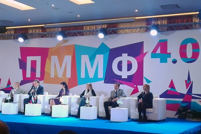 В Северной столице России проходит Петербургский международный молодежный форум