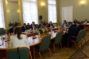 Заседание Контрольно-бюджетной комиссии МПА СНГ прошло в Таврическом дворце