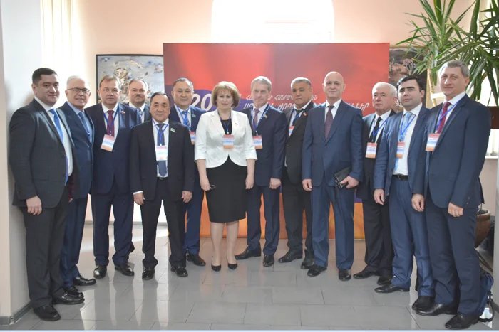 Наблюдатели от МПА СНГ встретились с руководством ЦИК Республики Армения