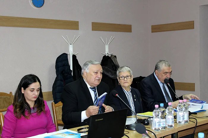 Круглый стол «Роль библиотек в процессе гражданского воспитания» прошел в Кишиневе