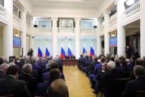 Владимир Путин провел встречу с членами Совета законодателей Российской Федерации в Таврическом дворце