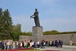 В Петербурге прошла торжественно-траурная церемония в память жертв блокады Ленинграда