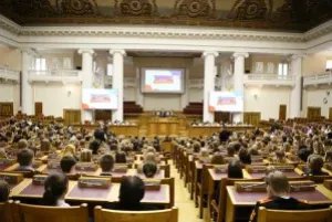 Самые активные школьники Петербурга собрались в Таврическом дворце