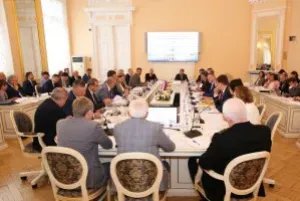 В Таврическом дворце состоялось совместное заседание организационных комитетов по подготовке и проведению VI Форума регионов Беларуси и России