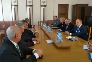 Наблюдатели от МПА СНГ провели встречу с представителями партий и общественных объединений Республики Беларусь